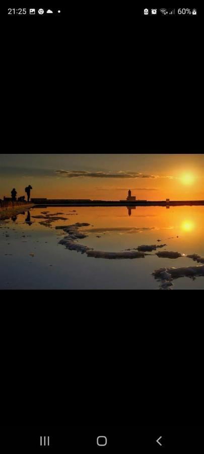 Las Salinas 2*
